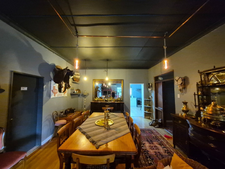 6 Bedroom Property for Sale in Dewetsdorp Free State